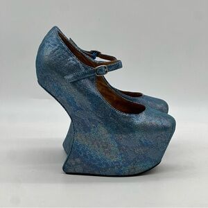 Jeffrey Campbell Night Walk Platform Heels. Size 7.5